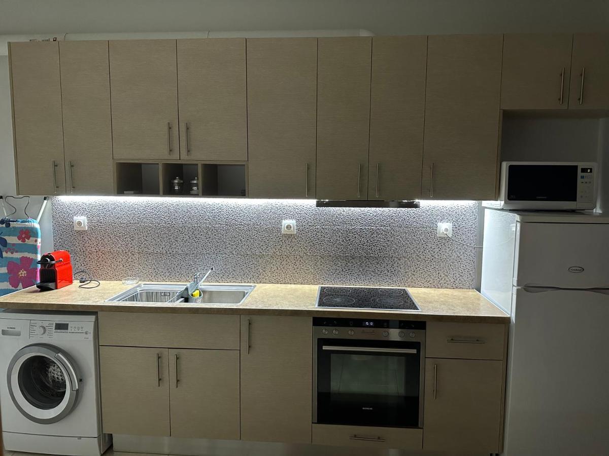 Καλαισθητο Διαμερισμα Διπλα Στο Μετρο Apartment Athens Luaran gambar