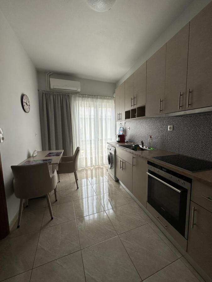Καλαισθητο Διαμερισμα Διπλα Στο Μετρο Apartment Athens Luaran gambar